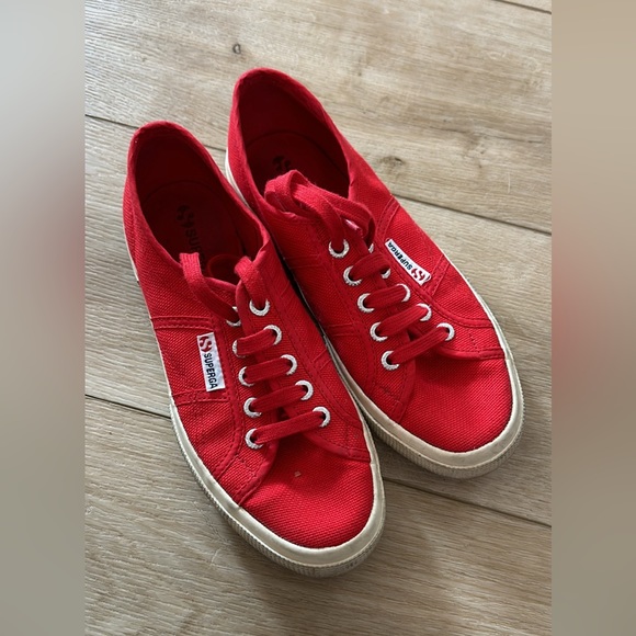 Superga Sneakers - Picture 1 of 1